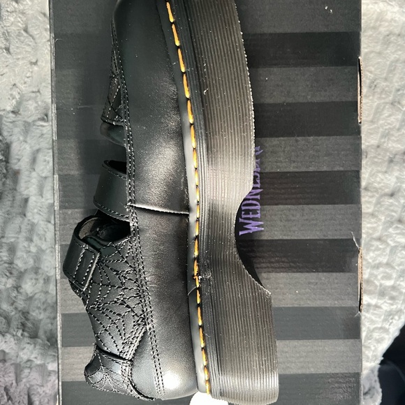 Dr. Martens Wednesday Mary Janes Nappa Lux in Black - Picture 6 of 8